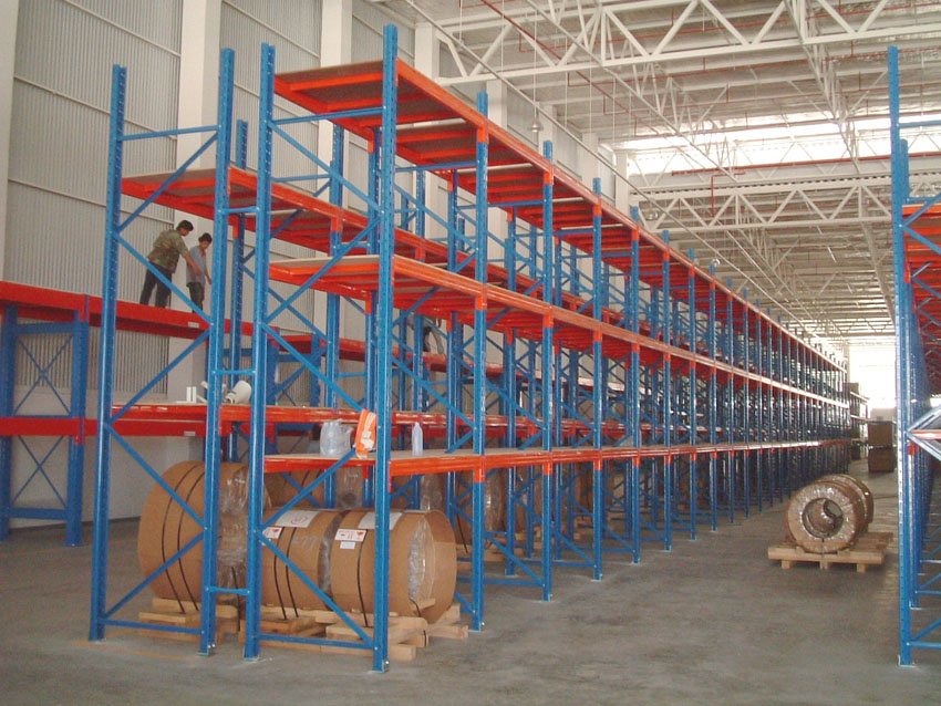 Long Span Shelf ดีอย่างไร? ข้อได้เปรียบเมื่อเทียบกับชั้นเหล็กทั่วไป