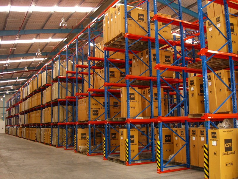 Drive In Rack กับ Drive In Racking ต่างกันหรือไม่? เจาะลึกระบบจัดเก็บในพื้นที่จำกัด